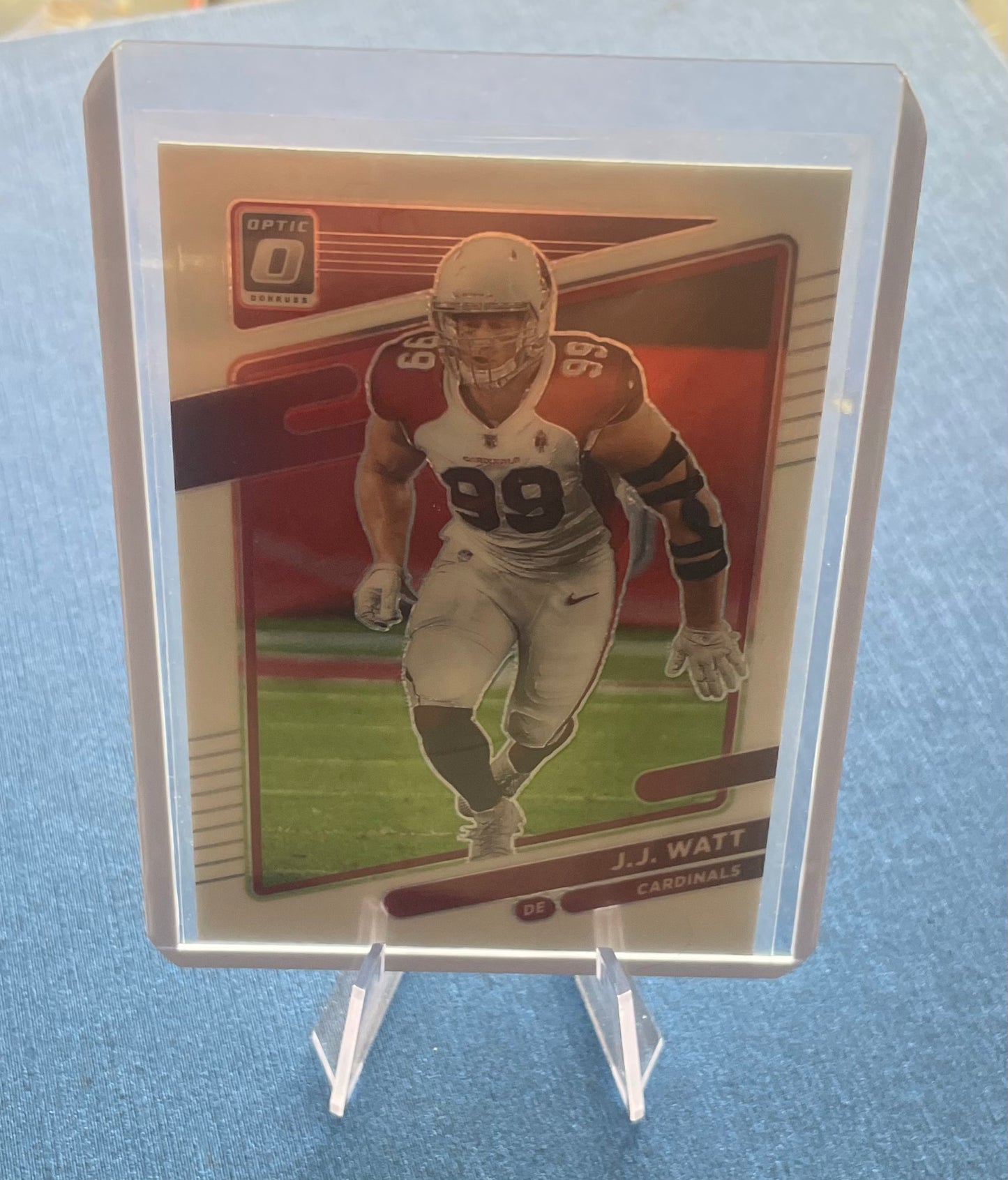 J.J Watt Arizona Cardinals 2021 Donruss Optic (stand included)