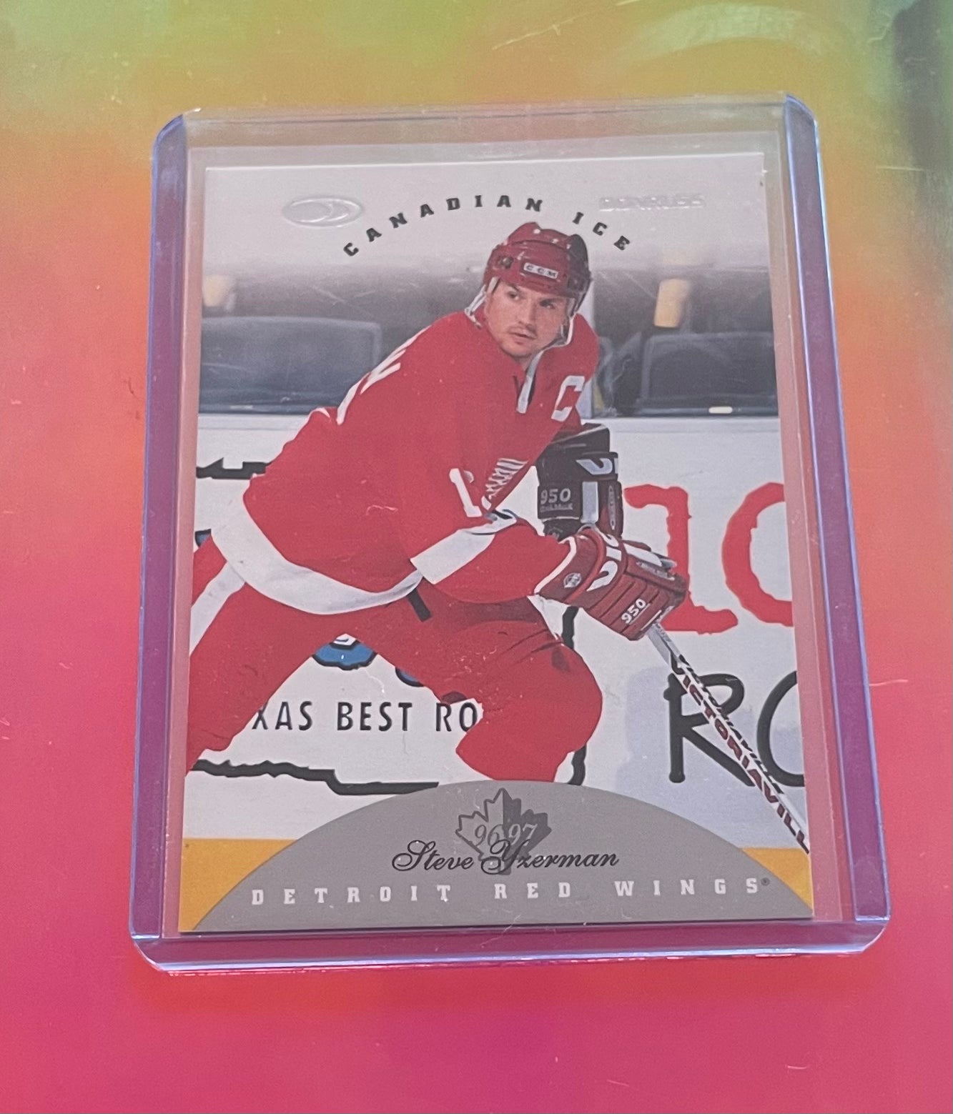Steve Yzerman Canadian Ice 1996 Donruss
