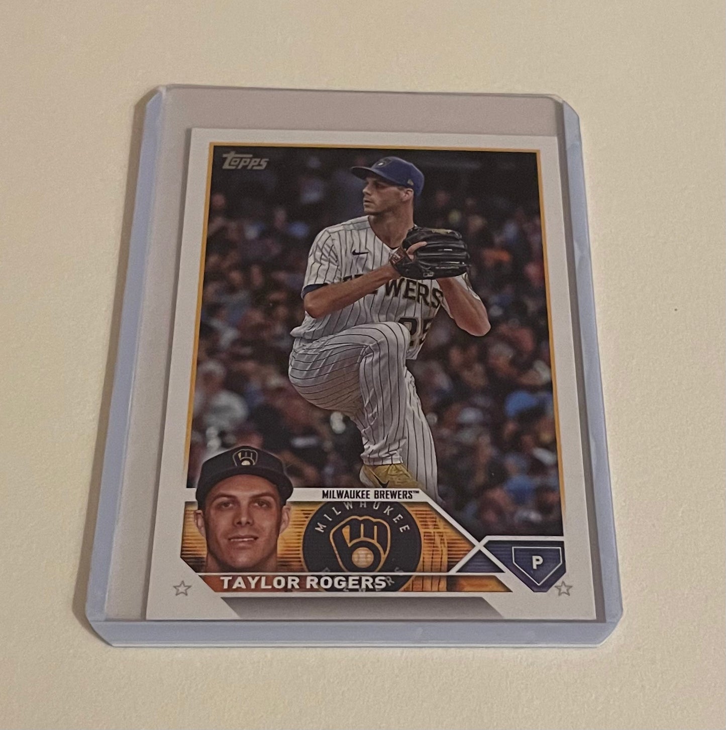 Taylor Rogers Milwaukee Brewers Topps 2023