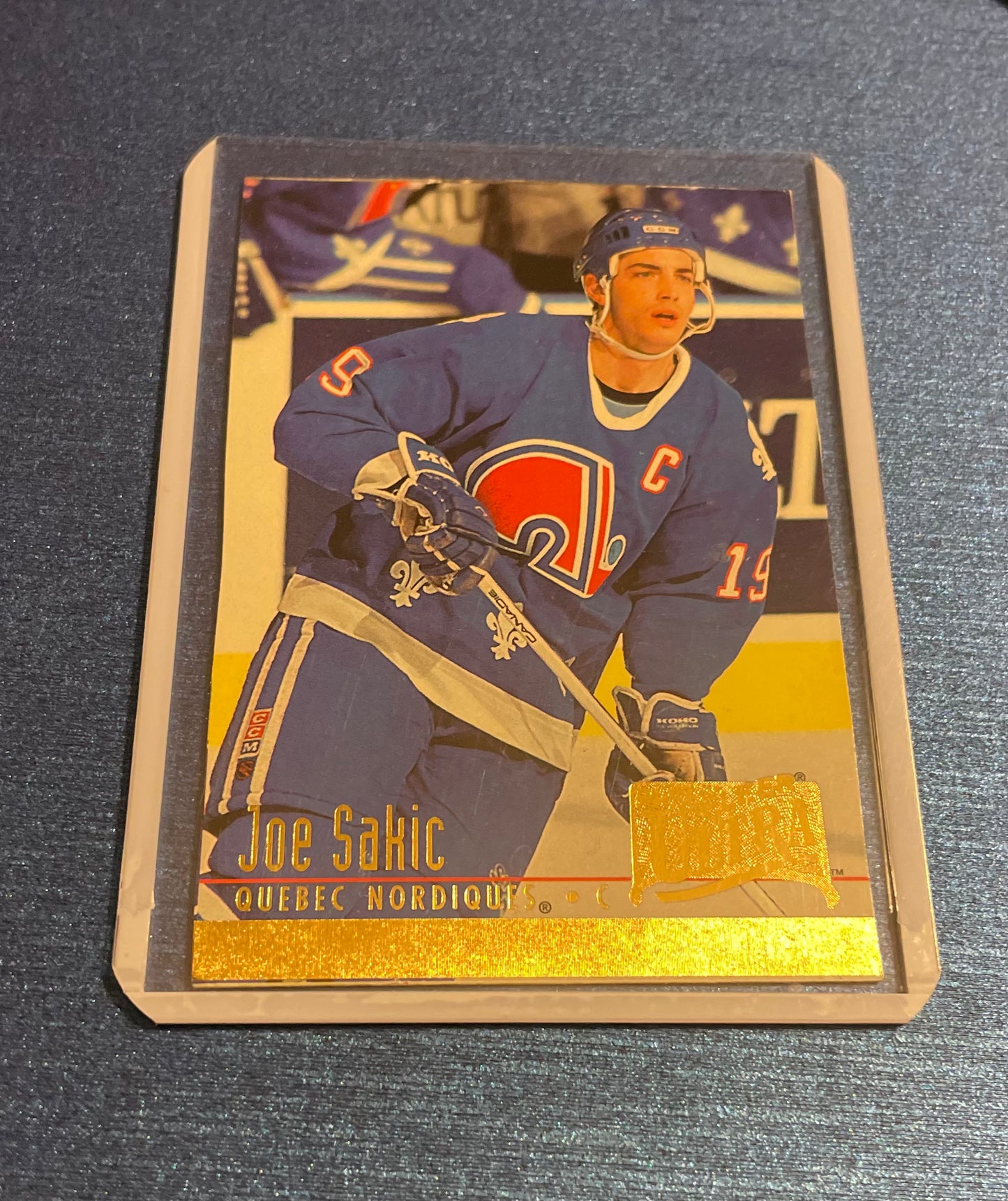 Joe Sakic Quebec Nordiques 1994 Fleer Ultra