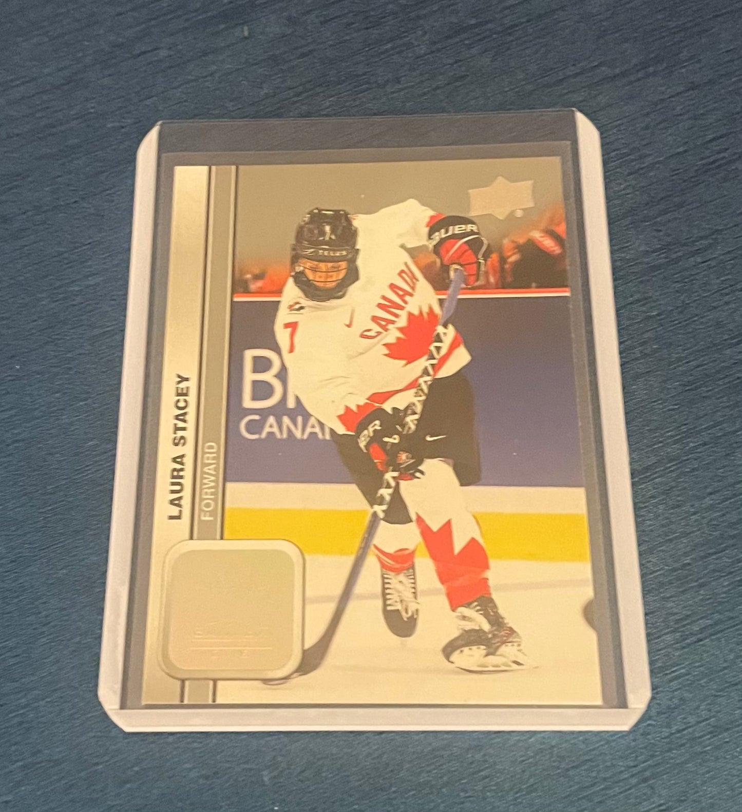 Laura Stacey Team Canada 2023 Upper  Deck (stand included)