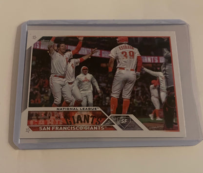 San Francisco Giants Oracle Park Topps 2023