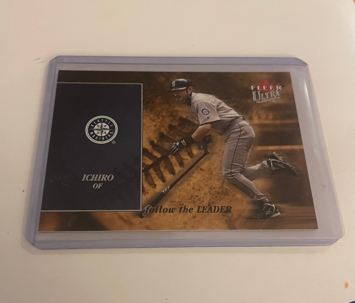 Ichiro Suzuki Seattle Mariners 2005 Fleer Ultra follow the leader