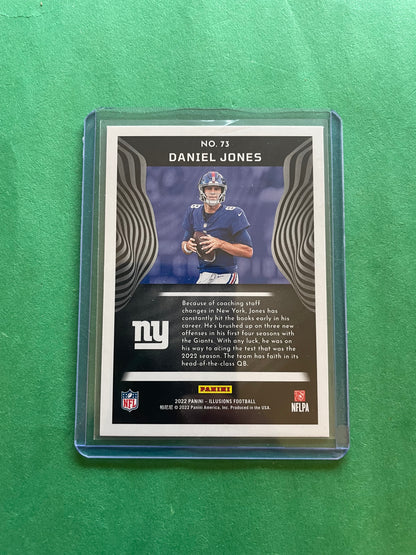 Daniel Jones New York Giants 2022 Panini