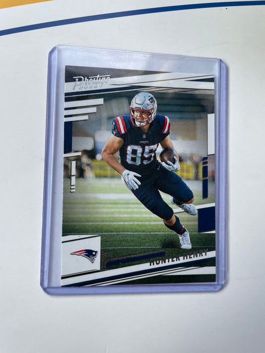 Hunter Henry New England Patriots 2022 Prestige